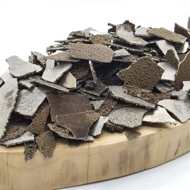 Elektrolitski manganovi kosmiči